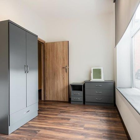 Characterful 2 Bed Apartment With Parking In Hull Kingston upon Hull Exterior photo