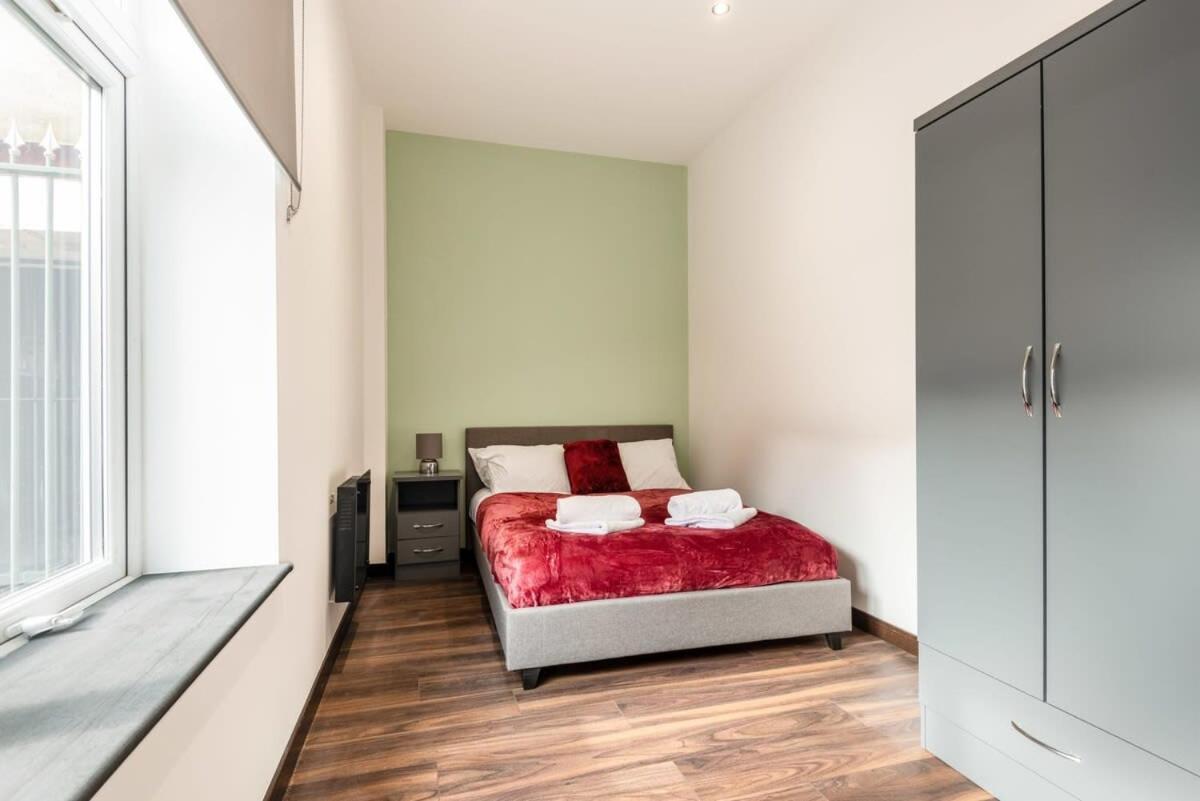 Characterful 2 Bed Apartment With Parking In Hull Kingston upon Hull Exterior photo